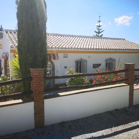 Villa Casa Las Fresas Alcaucín Kültér fotó